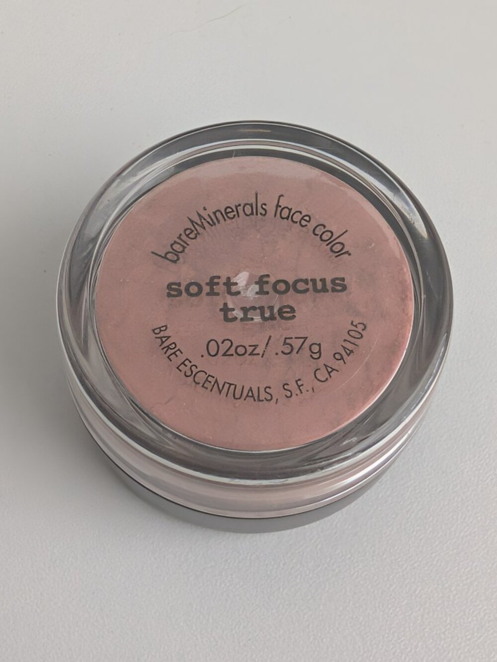 Bare Escentuals id bareMinerals SOFT FOCUS TRUE All Over Face Color .02 oz .57 g